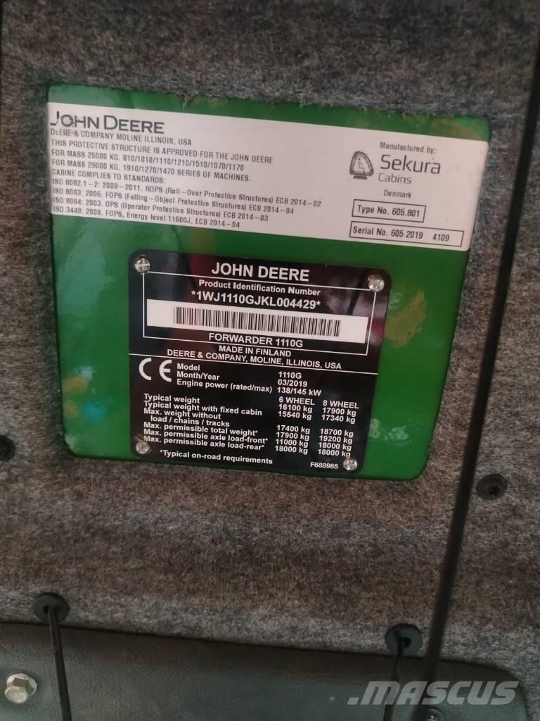 John Deere 1110 Forwarders