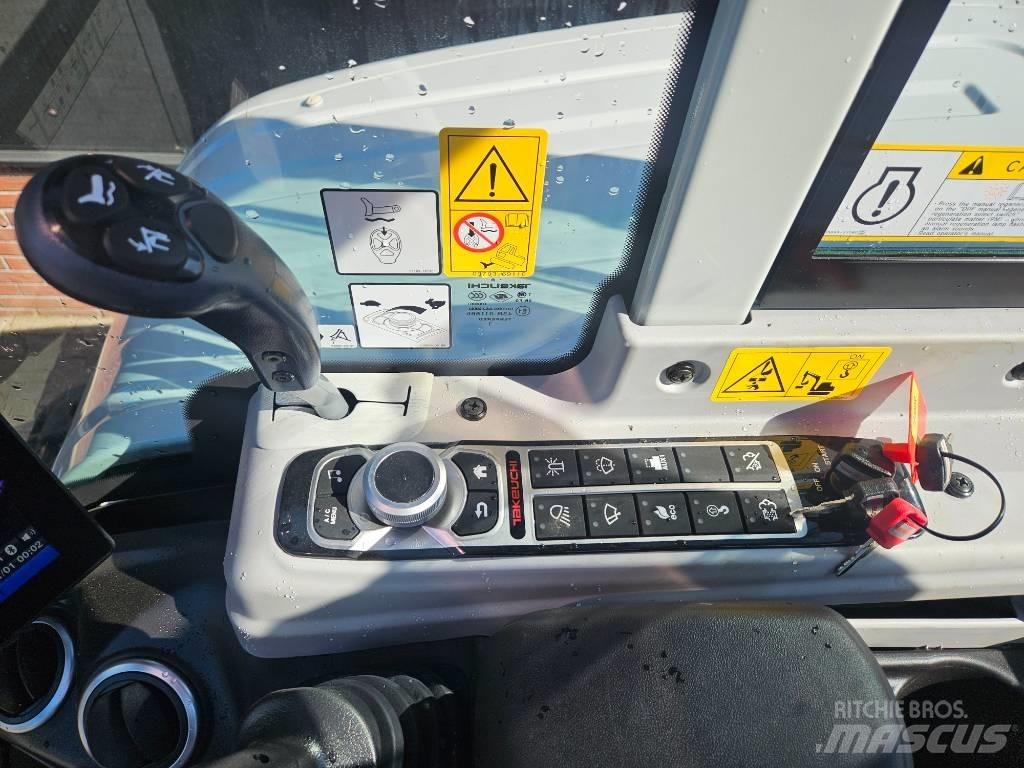 Takeuchi TB350R Demo Minigraafmachines < 7t