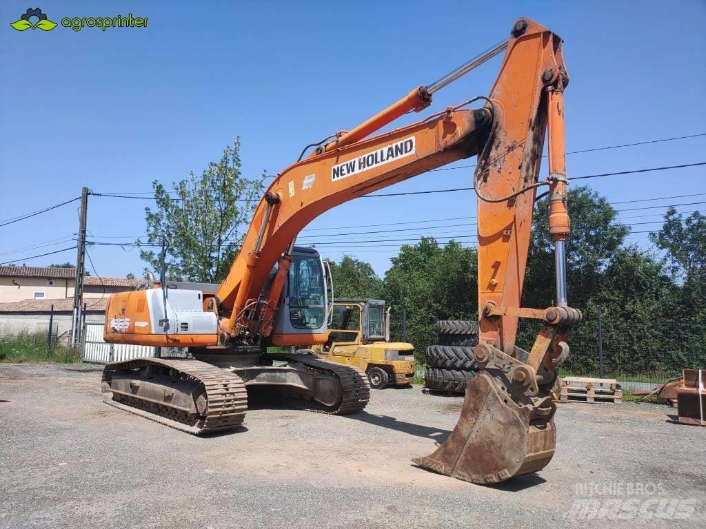 New Holland E 265 Rupsgraafmachines