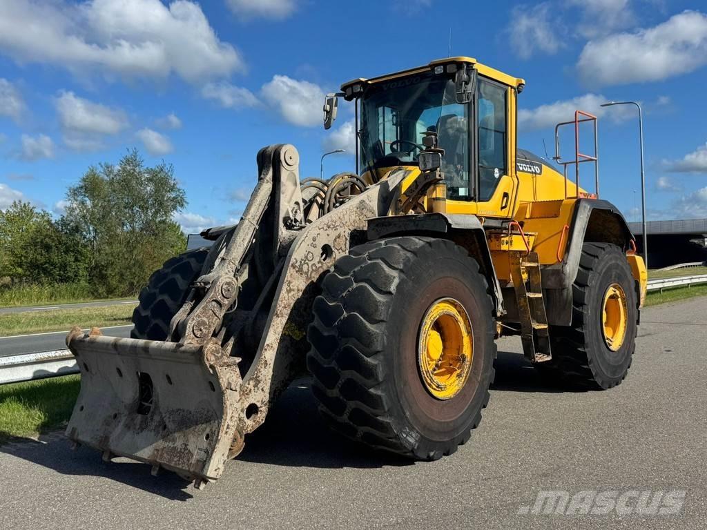 Volvo L220H Wielladers