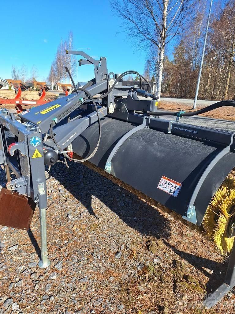 Vama EHA 3000 Veegmachines