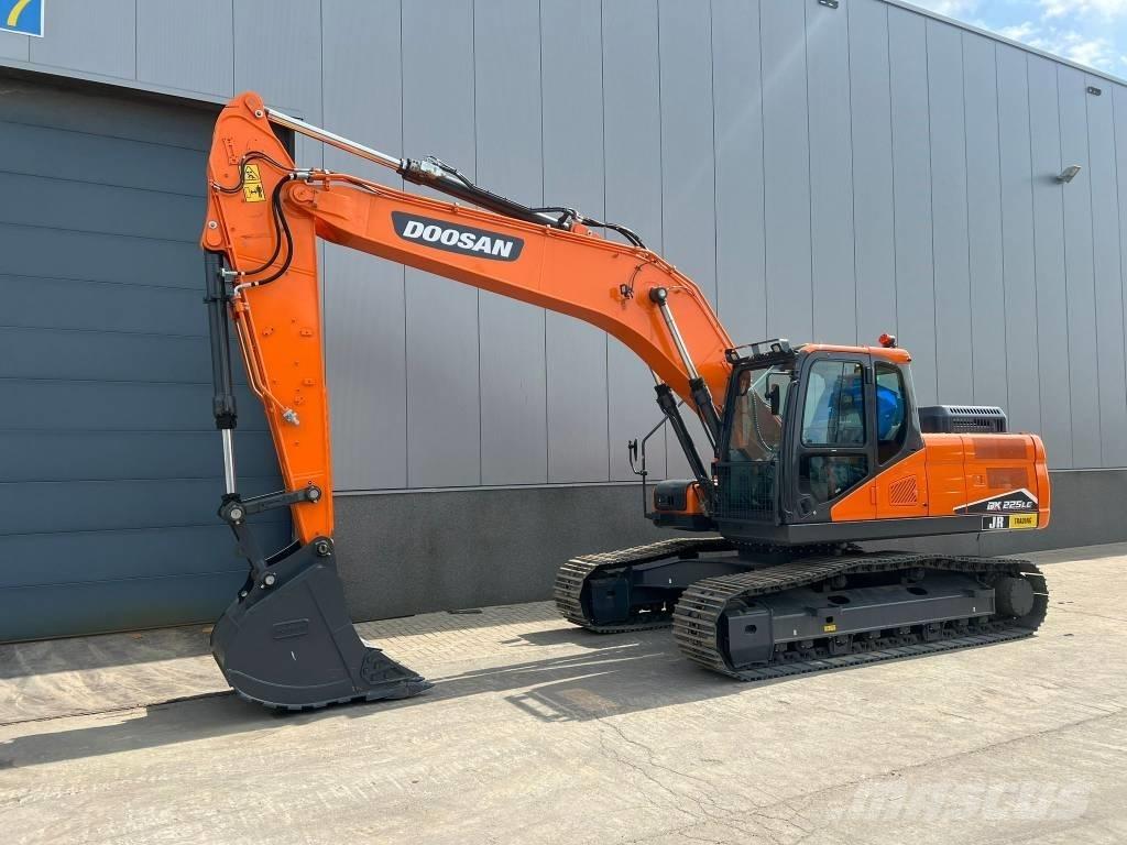 Doosan DX 225 LC-7M Rupsgraafmachines