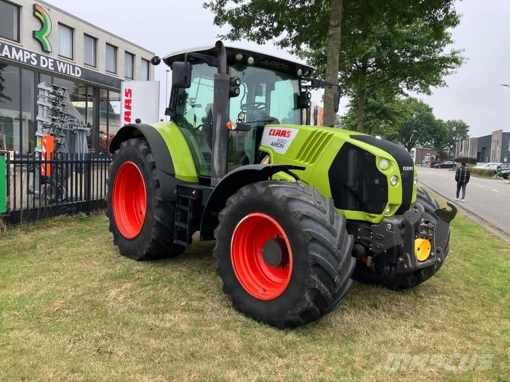 CLAAS Arion 650 CIS Tractoren