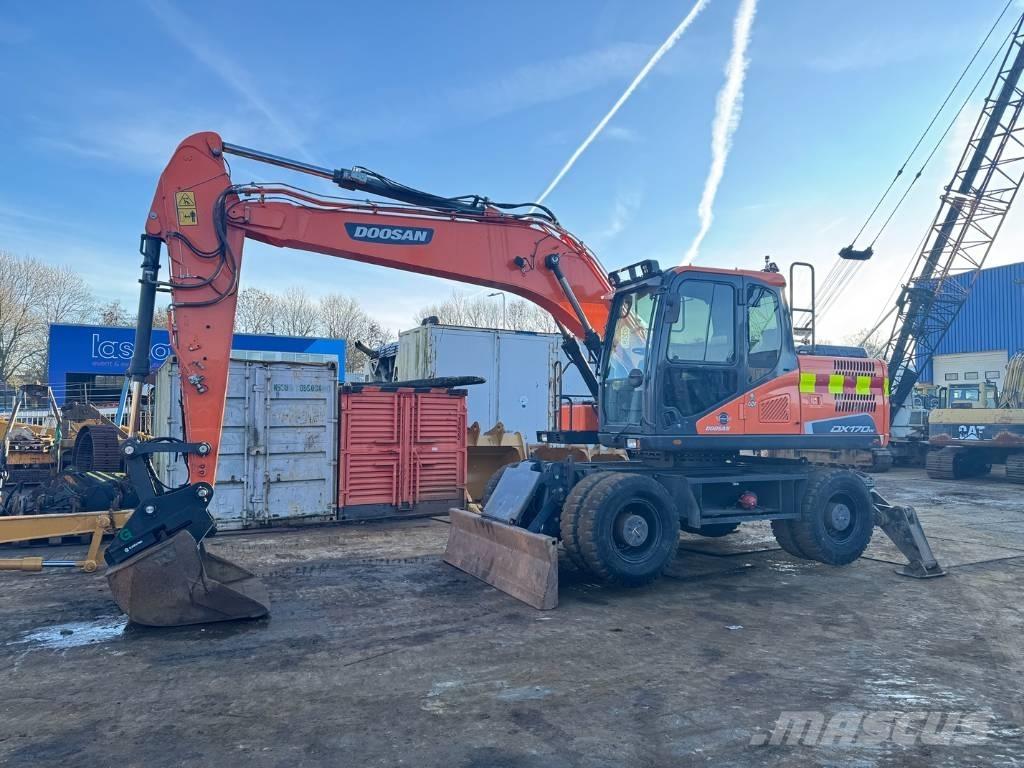 Doosan DX 170 W - 5 Wielgraafmachines