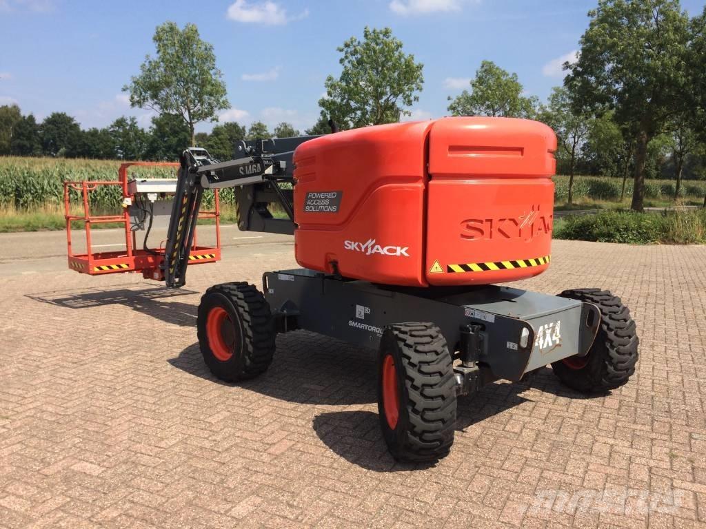 SkyJack SJ 46 AJ Knikarmhoogwerkers