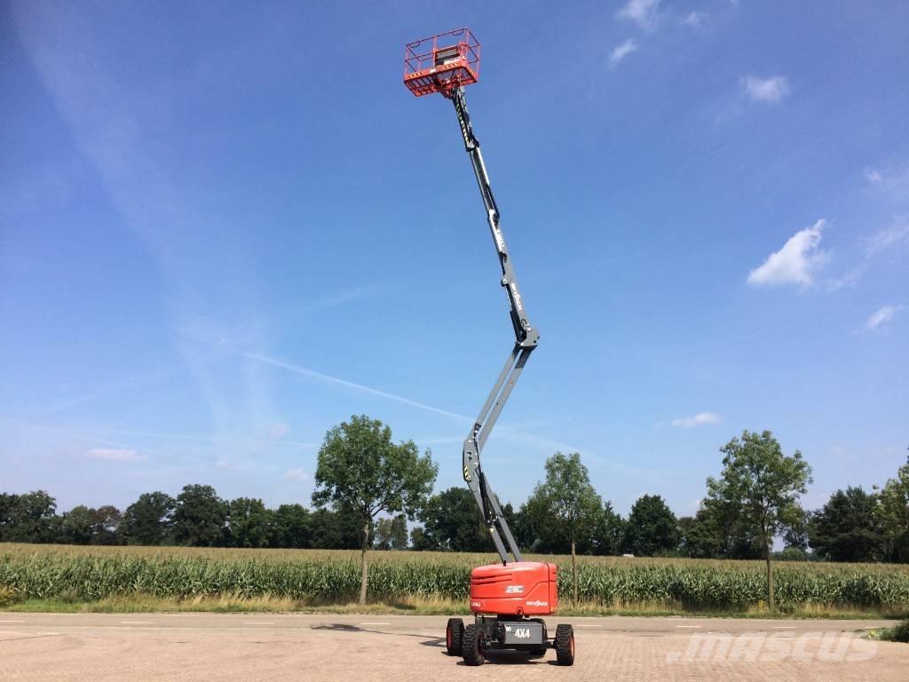 SkyJack SJ 46 AJ Knikarmhoogwerkers