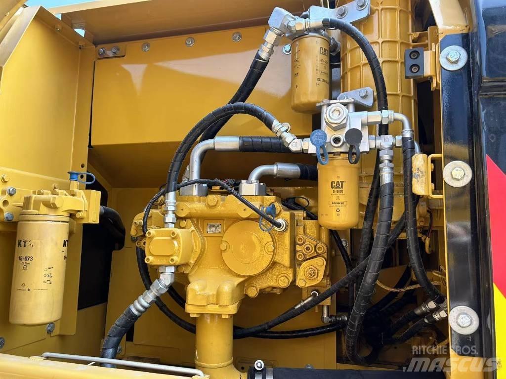 CAT 320D2 Midigraafmachines 7t - 12t