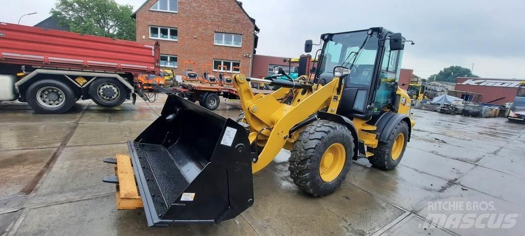 CAT 908M Wielladers