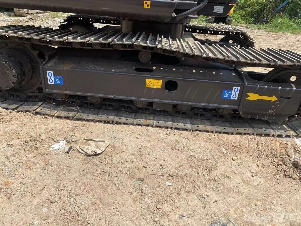 Hitachi ZX 70 Rupsgraafmachines
