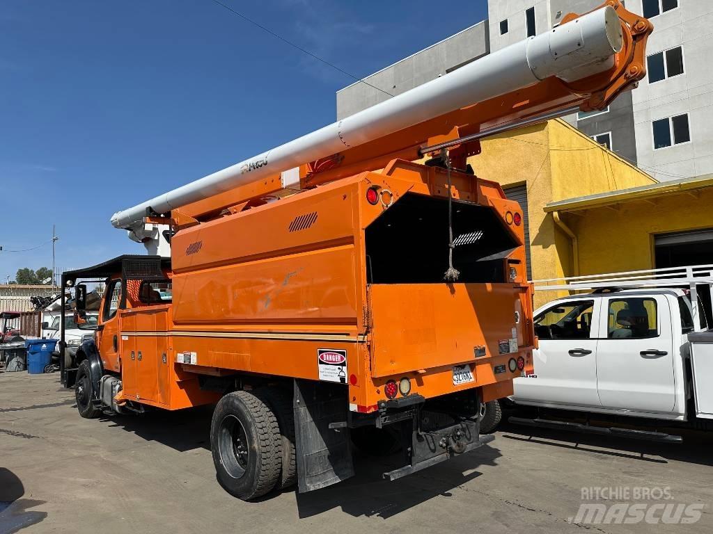 Freightliner M2106 Anders