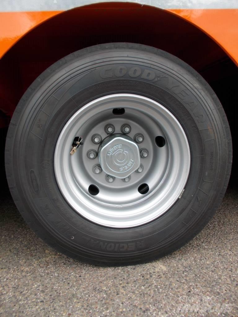  TSR 4.SON-2N Low loader-semi-trailers