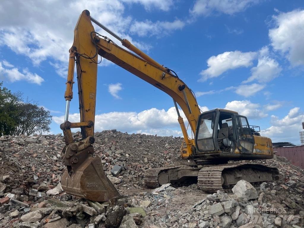 JCB JS 240 LC Rupsgraafmachines