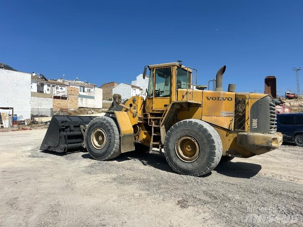 Volvo L 180 E Wielladers