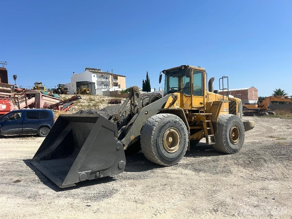 Volvo L 180 E Wielladers