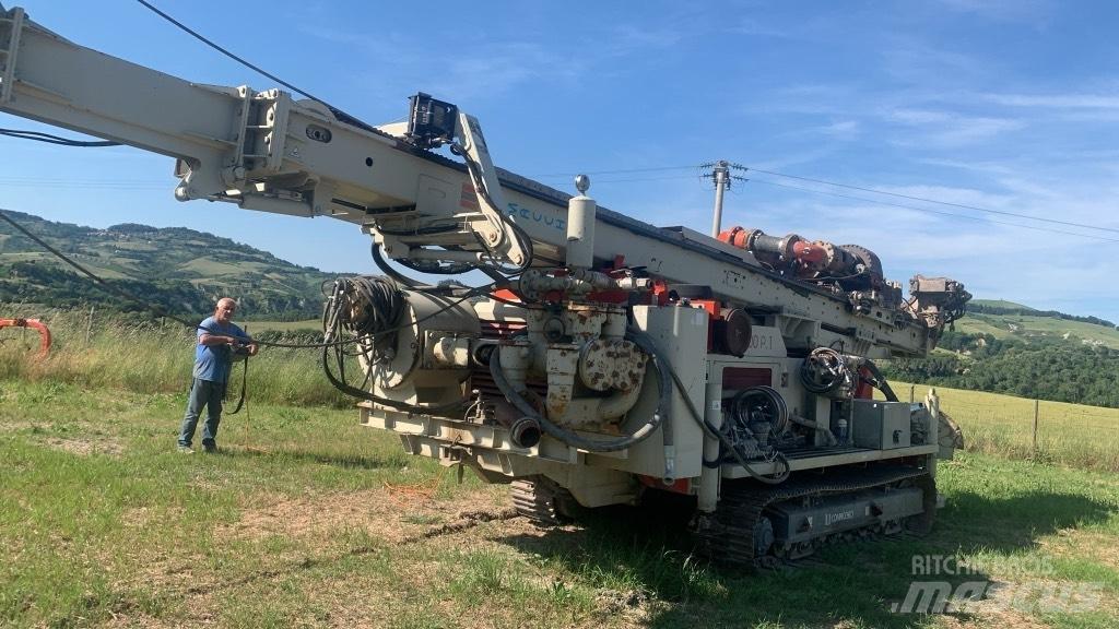 Comacchio MC 900 P1 Verticale Boorinstallaties