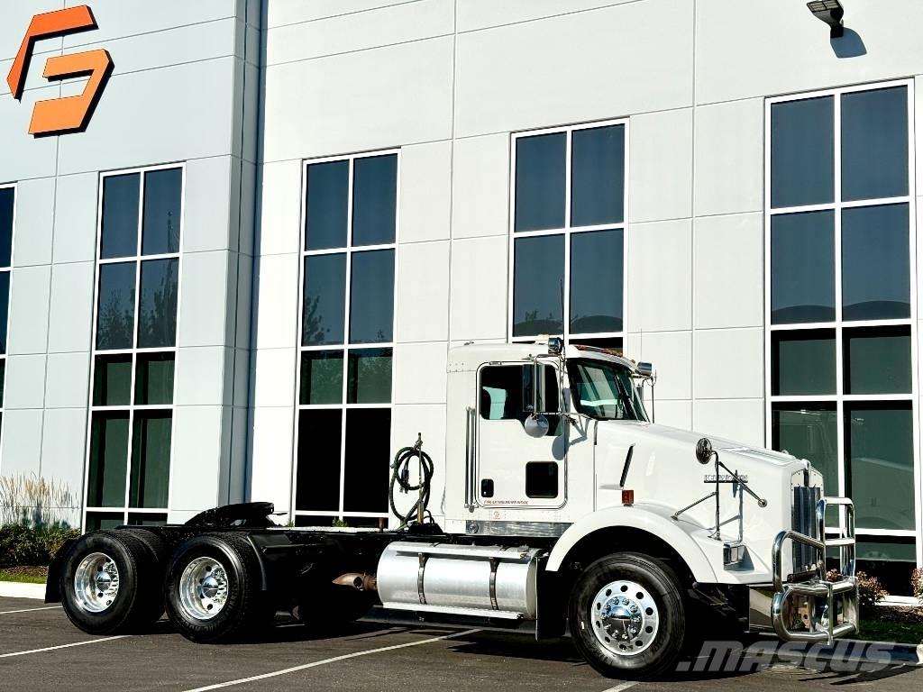 Kenworth T 800 Trekkers