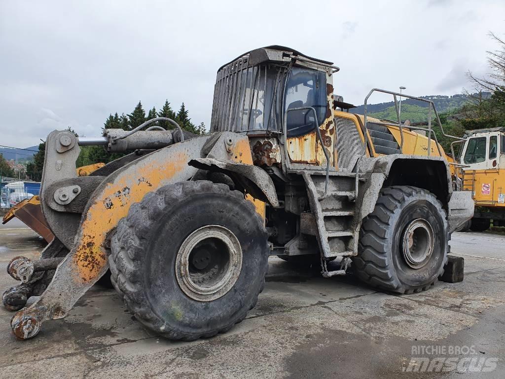 Liebherr L 586 Wielladers