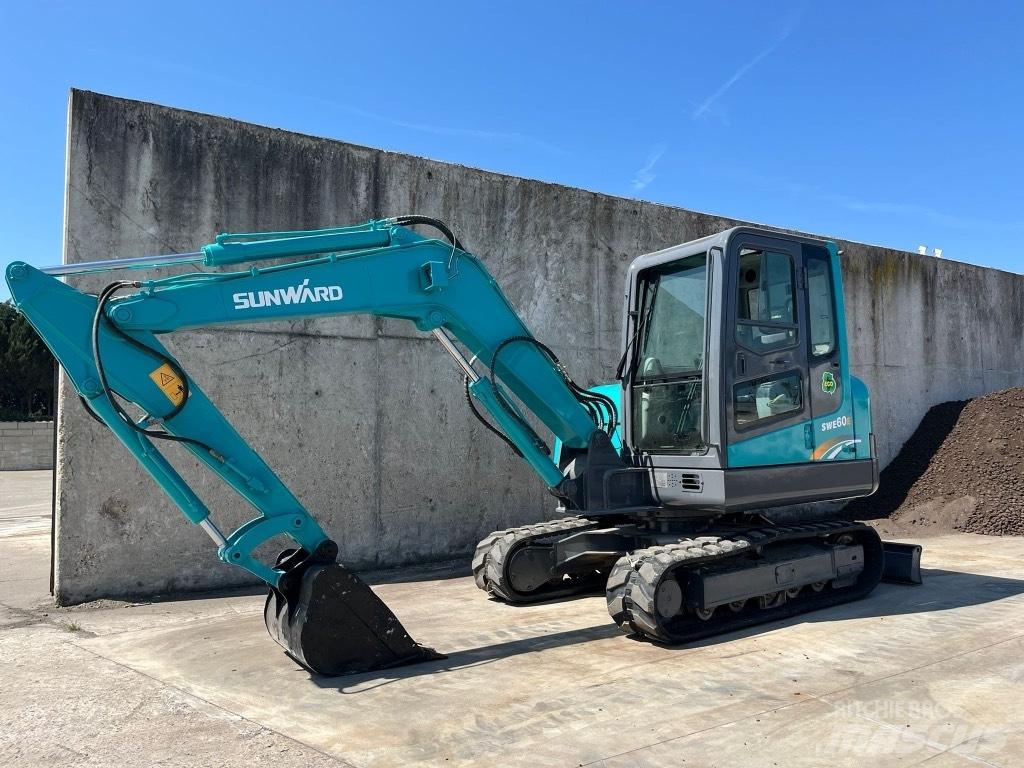 Sunward SWE 60 E Minigraafmachines < 7t
