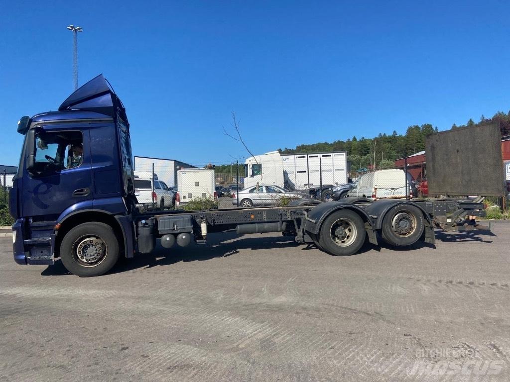 Mercedes-Benz Antos Chassis met cabine