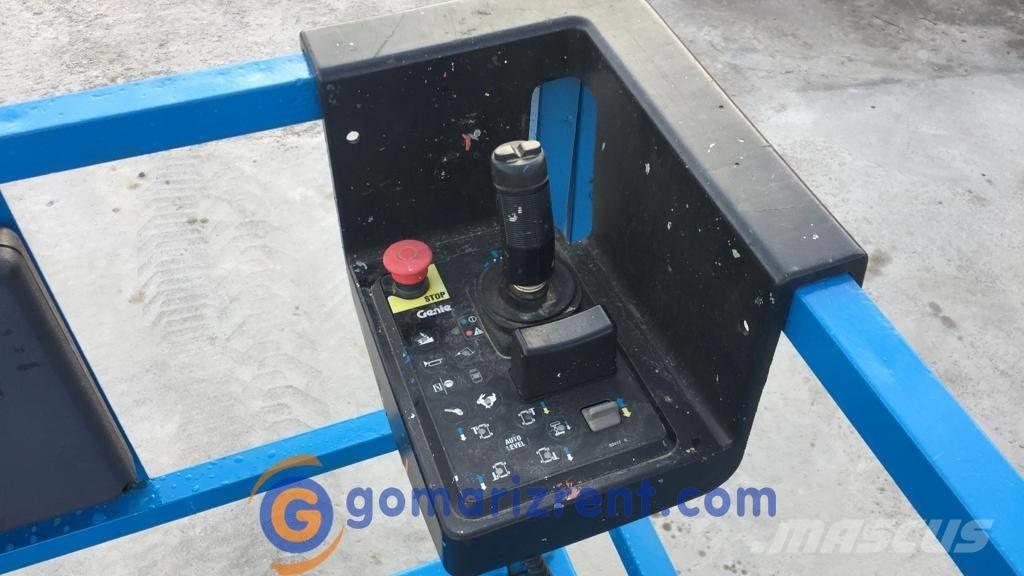 Genie GS 4390 Schaarhoogwerkers