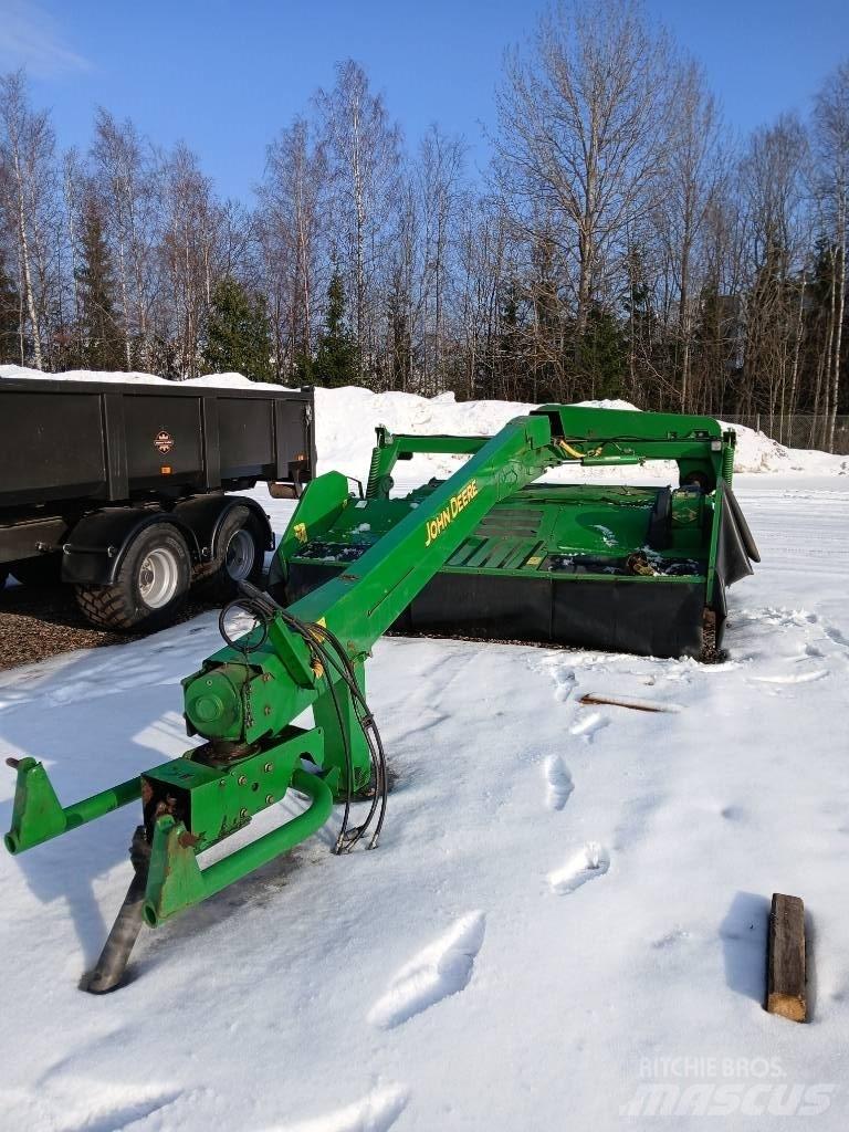 John Deere 735 Maaikneuzers