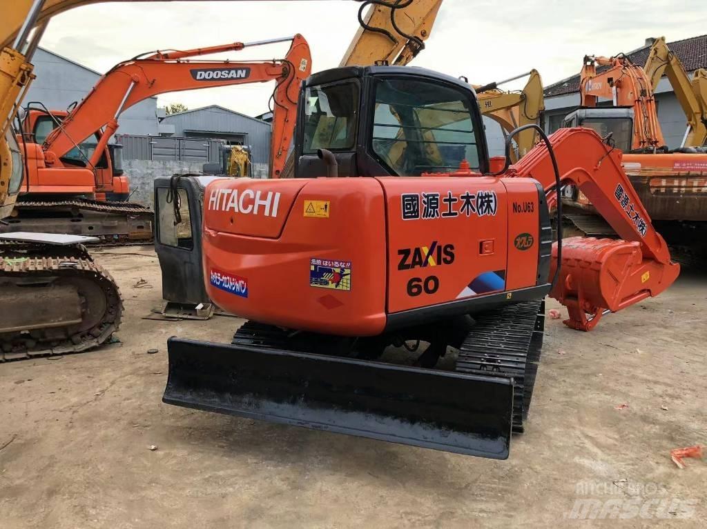 Hitachi ZX 60 Rupsgraafmachines