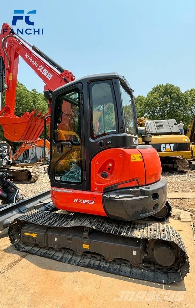 Kubota 163 Rupsgraafmachines