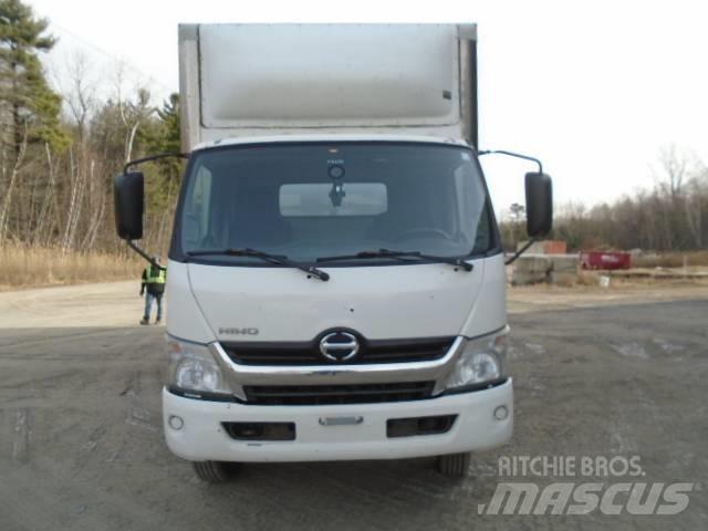 Hino 195 Gesloten bedrijfswagens
