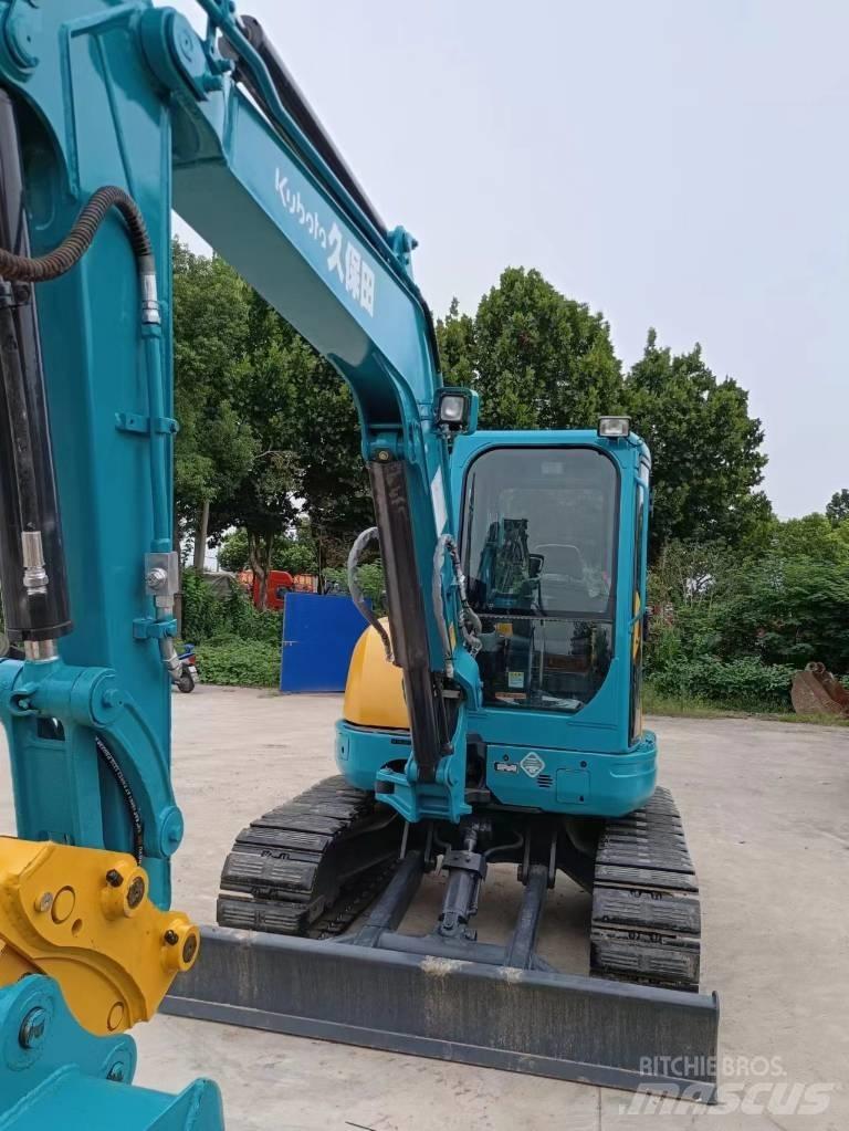 Kubota 155 Rupsgraafmachines