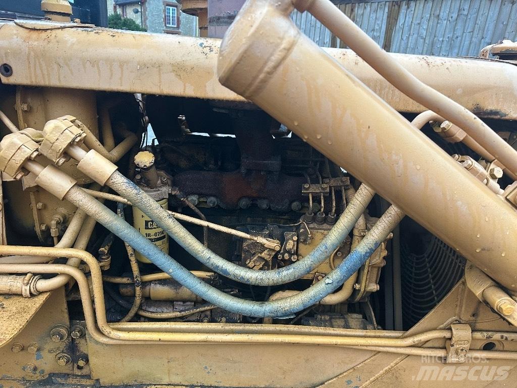CAT D 4 D Rupsdozers