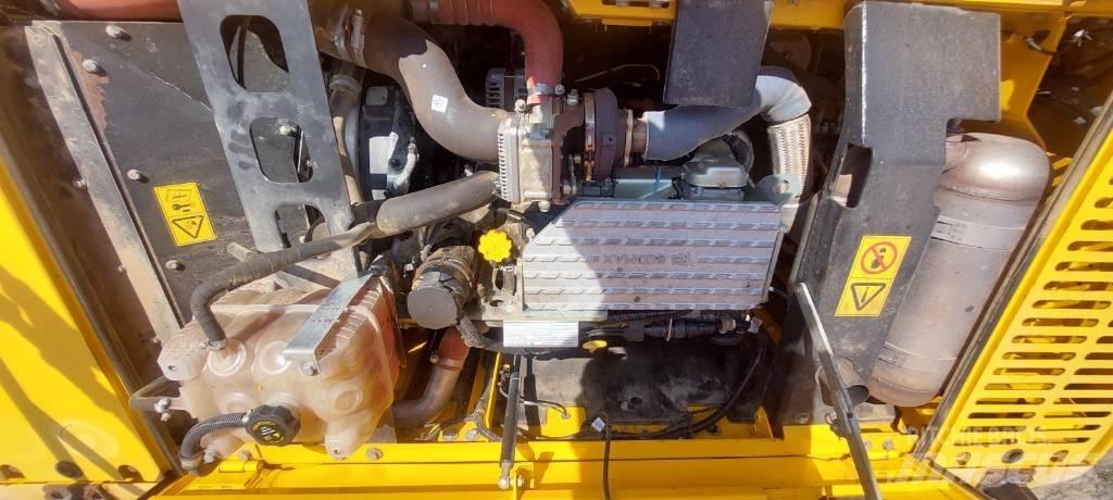 JCB JS 220 X Rupsgraafmachines
