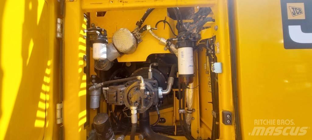 JCB JS 220 X Rupsgraafmachines