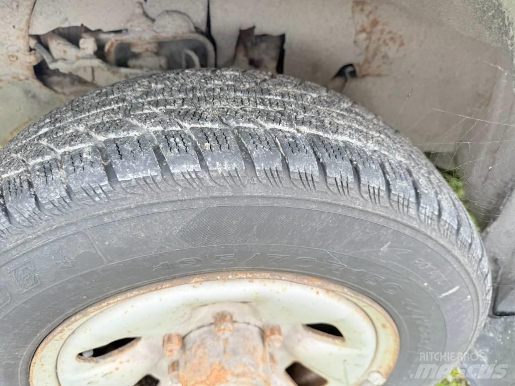 Toyota Hiace 4x4 Gesloten bedrijfswagens