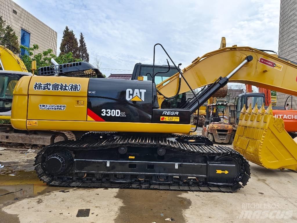 CAT 330 D2 L Rupsgraafmachines