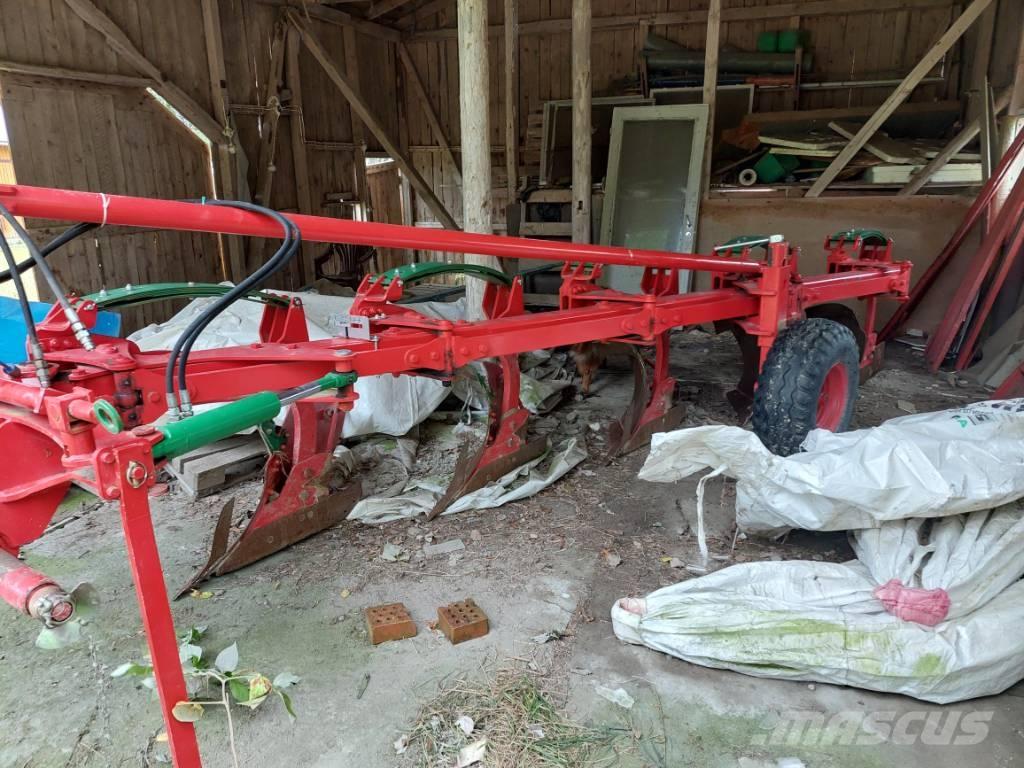 Unia TUR VARIO 5 R Conventionele ploegen