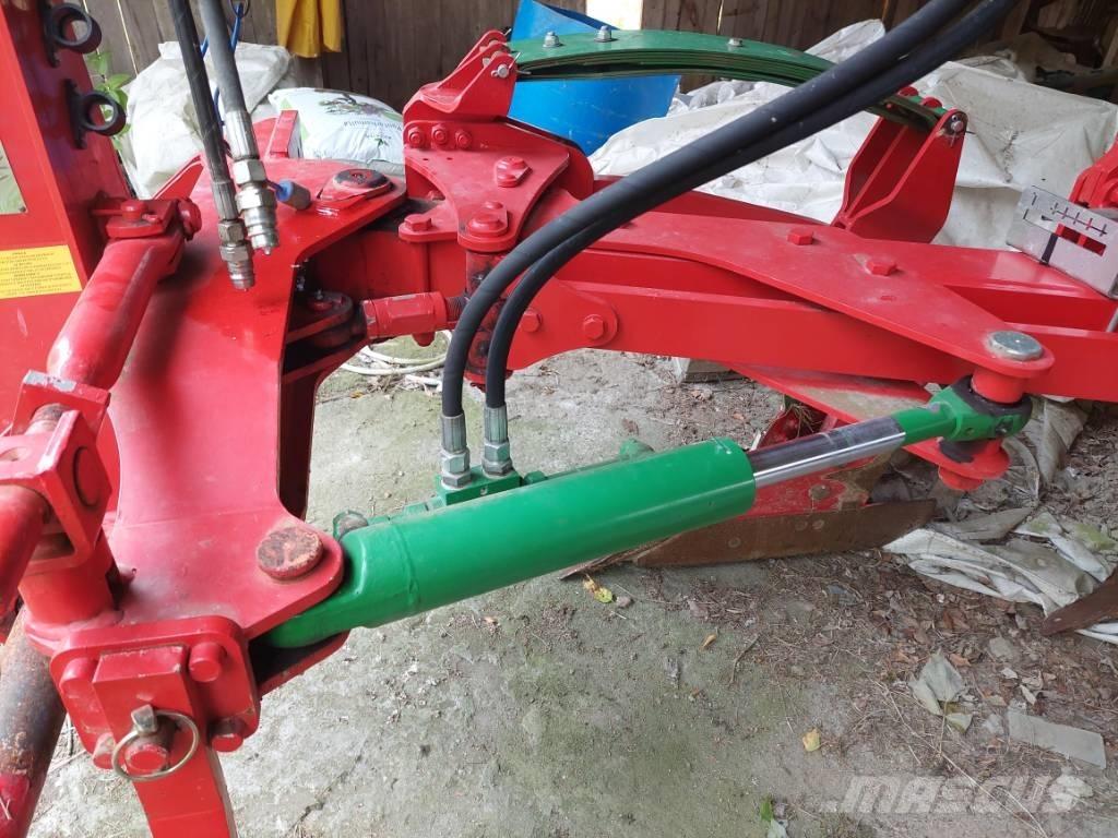 Unia TUR VARIO 5 R Conventionele ploegen