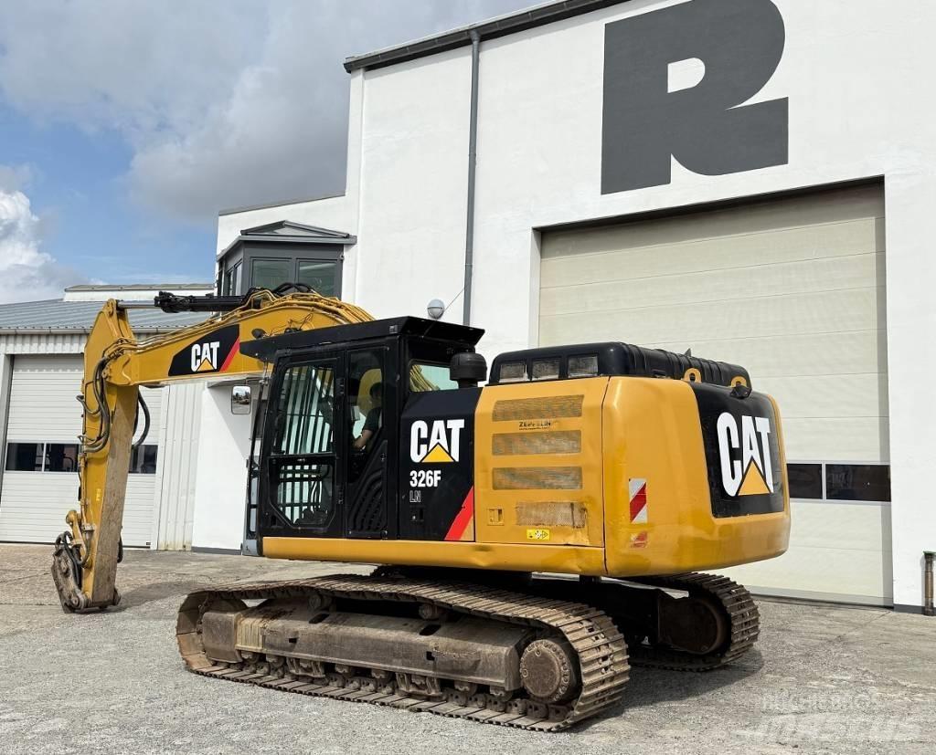 CAT 326F LN Rupsgraafmachines