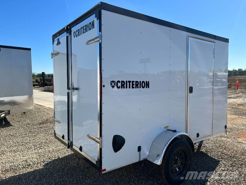  Criterion CT610S3NU Gesloten opbouw trailers