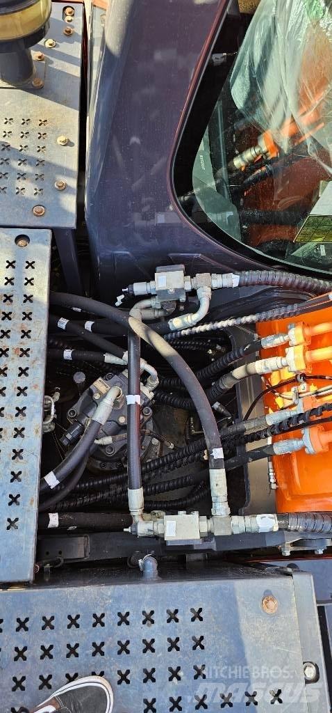 Doosan DX 225 Rupsgraafmachines