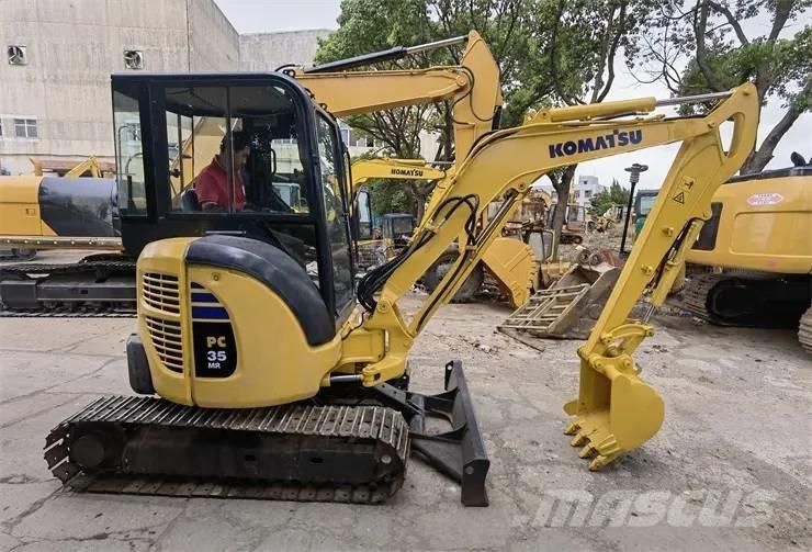 Komatsu PC35 Minigraafmachines < 7t