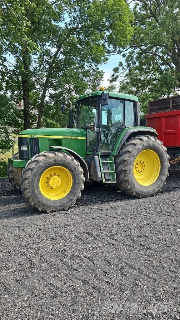 John Deere 6910 Tractoren