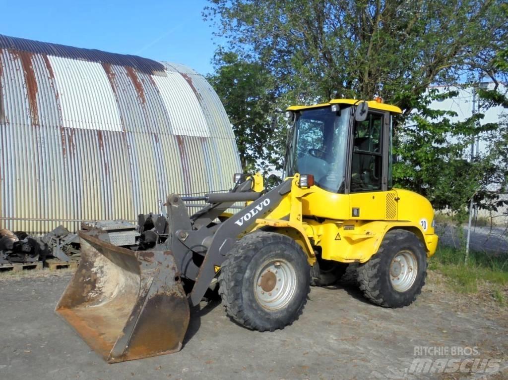Volvo L 30 B-Z/X Wielladers