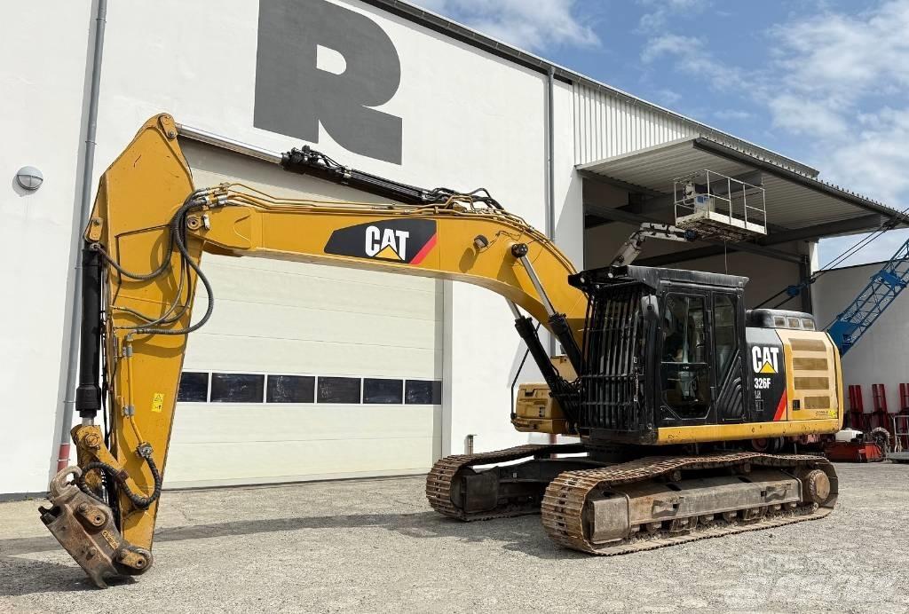 CAT 326F LN Rupsgraafmachines