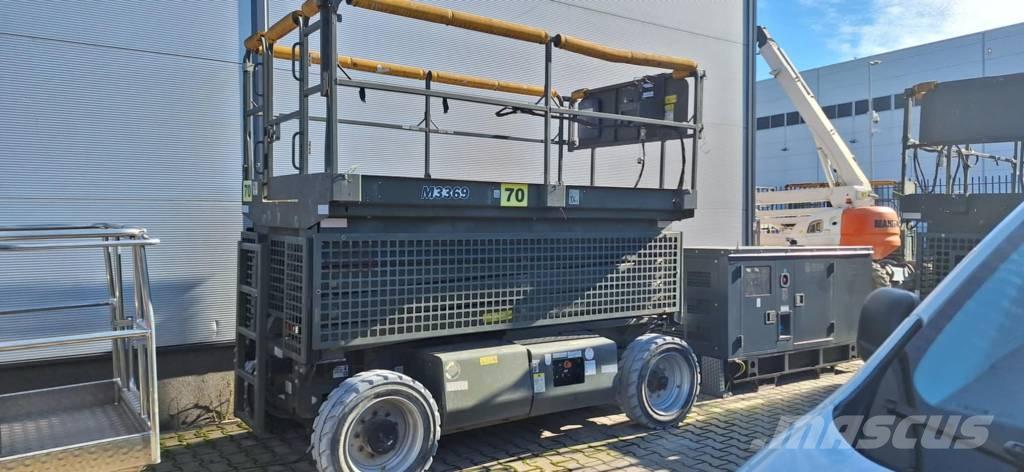 JLG M 3369 Schaarhoogwerkers