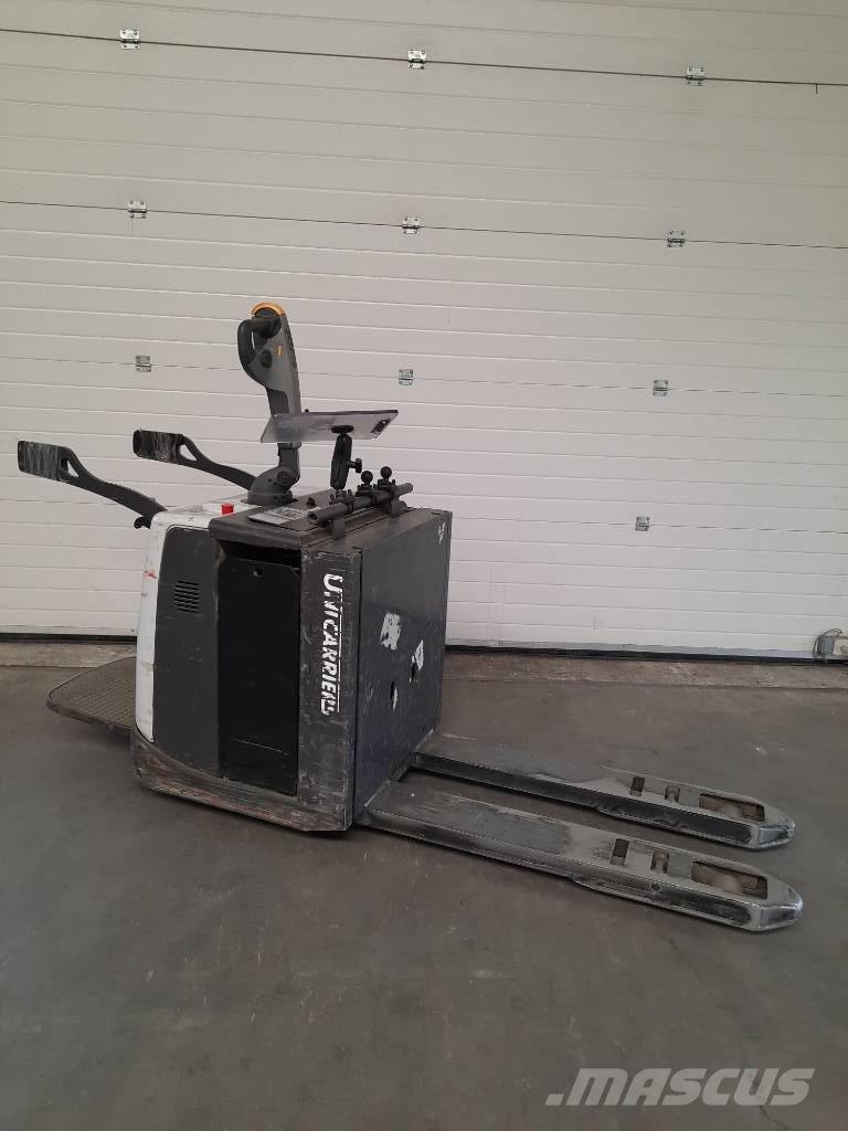 UniCarriers PMR200 Meerij pallettruck met platform