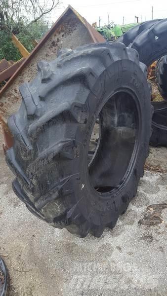  Pneu 480/70R30 Banden, wielen en velgen