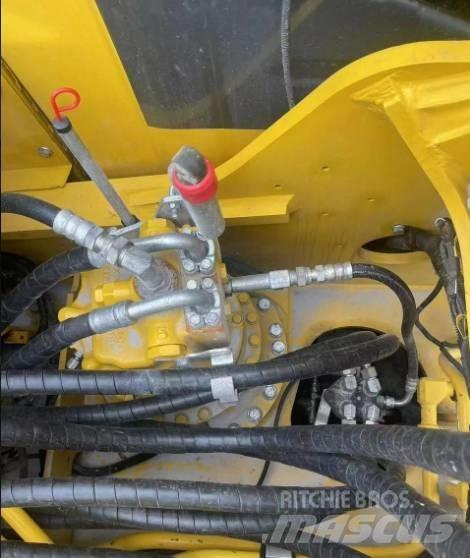 Komatsu 220-8K Rupsgraafmachines