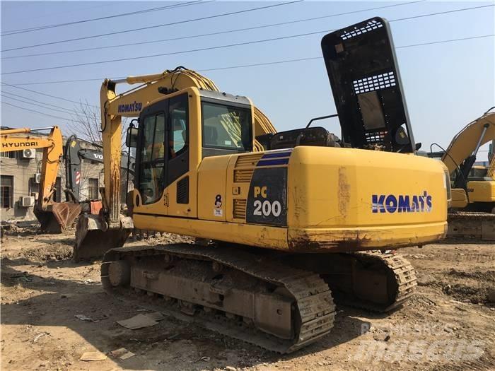 Komatsu PC 200-8 Rupsgraafmachines