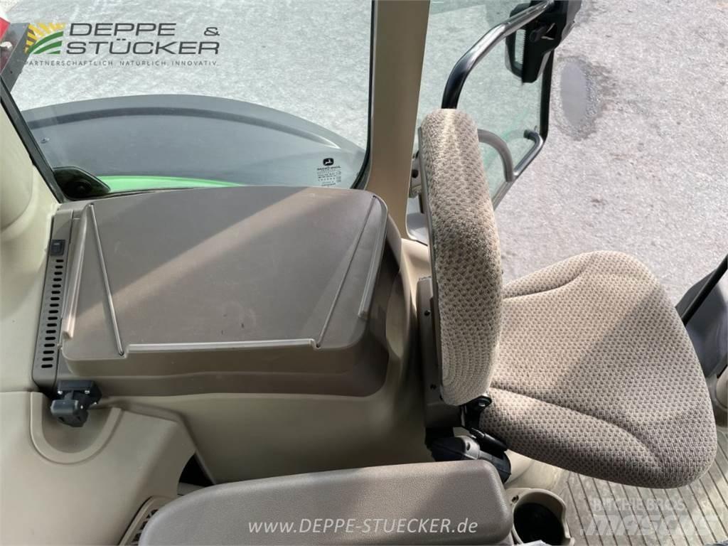 John Deere 6250R Tractoren