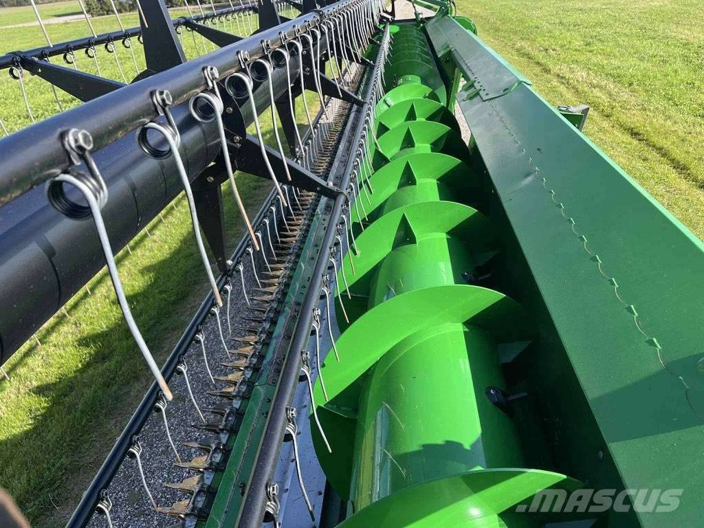 John Deere T 670 i Maaidorsmachines